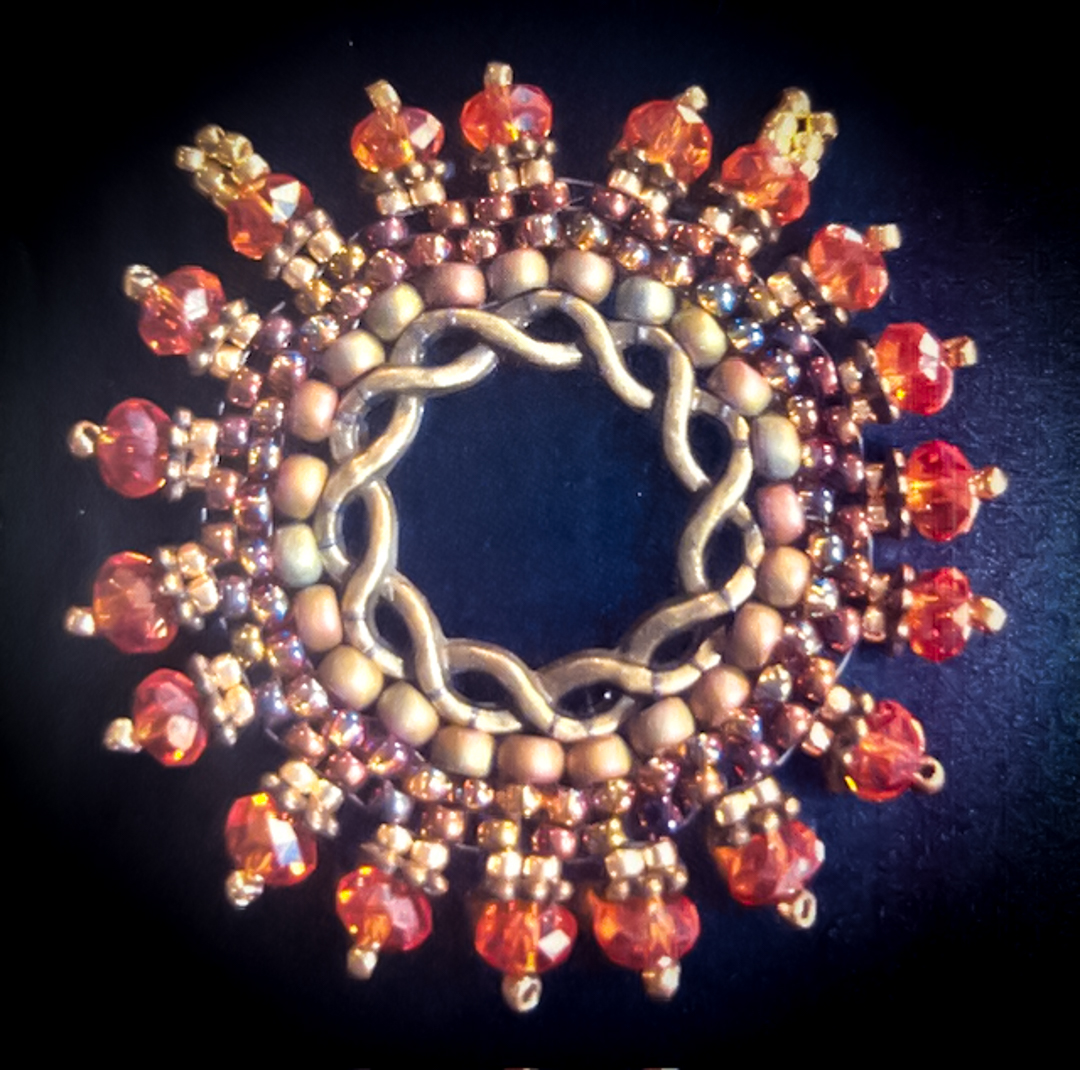 Exploring Bead Weaving: Wreath Pendants